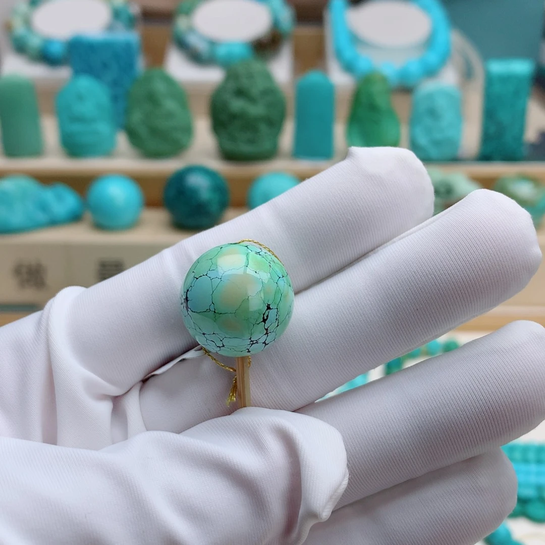 绿松石未镶嵌挂件