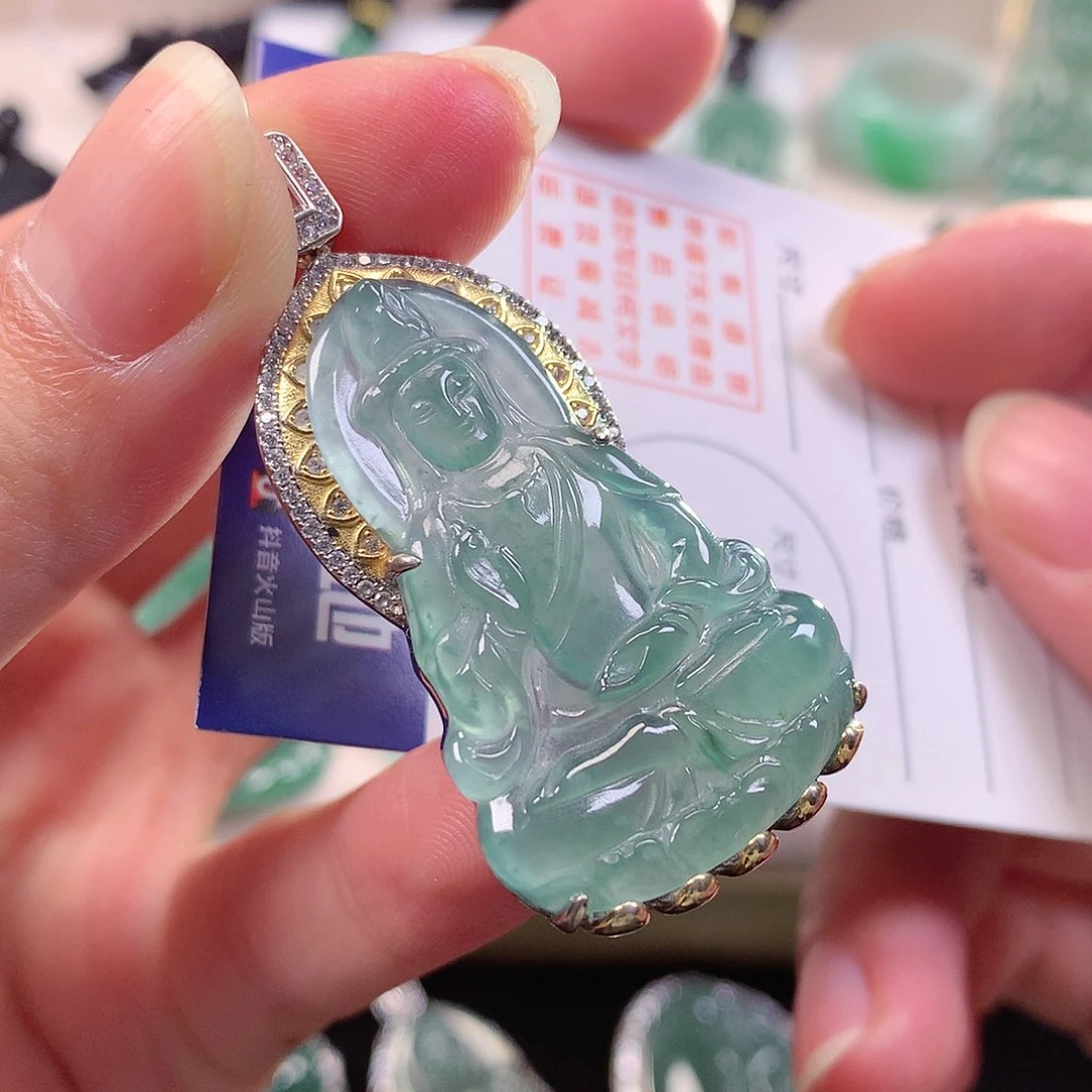 翡翠颈饰银S925镶嵌翡翠