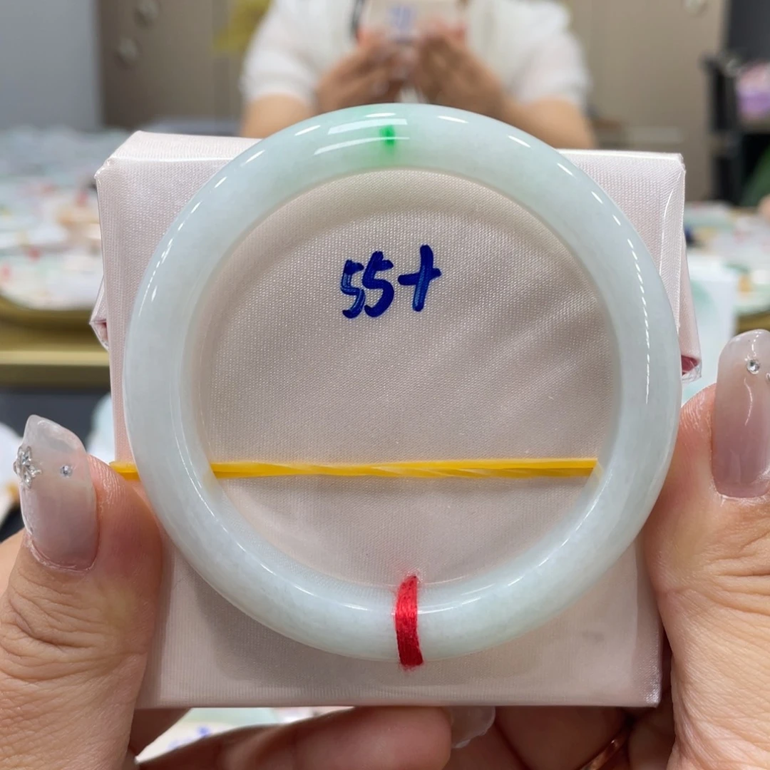 未镶嵌手镯翡翠翡翠