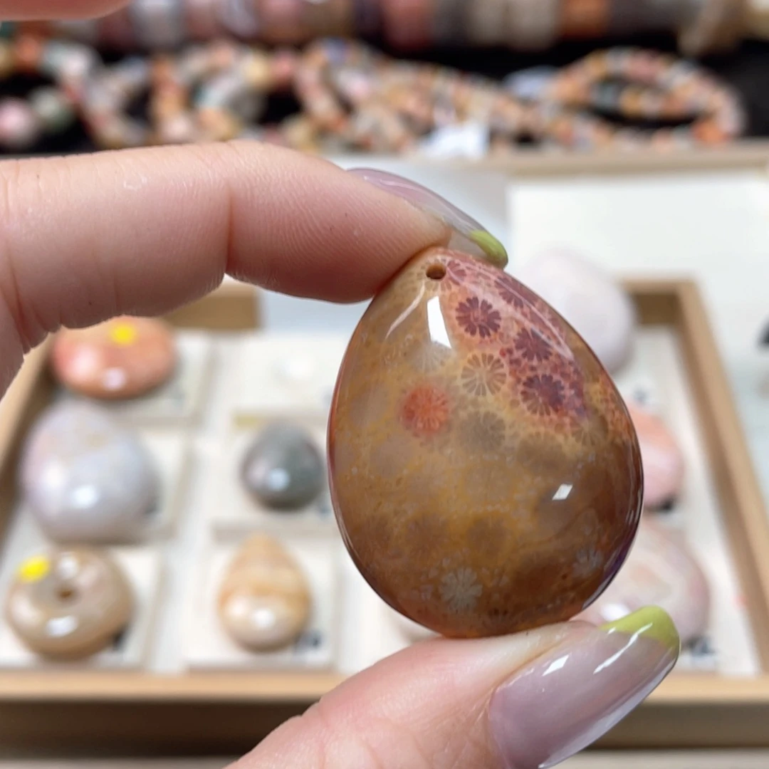 硅化珊瑚（珊瑚玉）手链未镶嵌夏*478