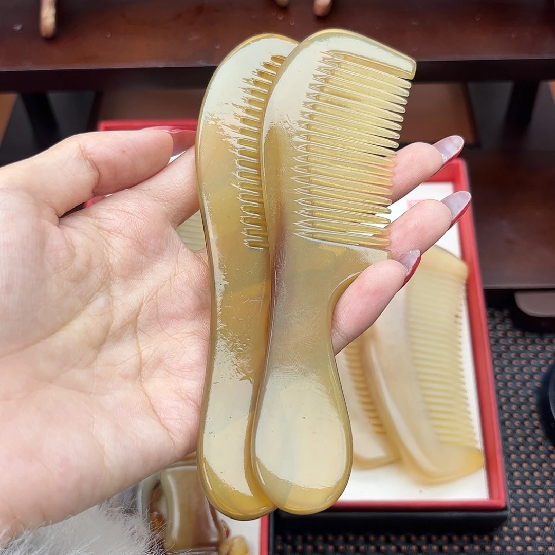 纯手工制作纯牛角梳子