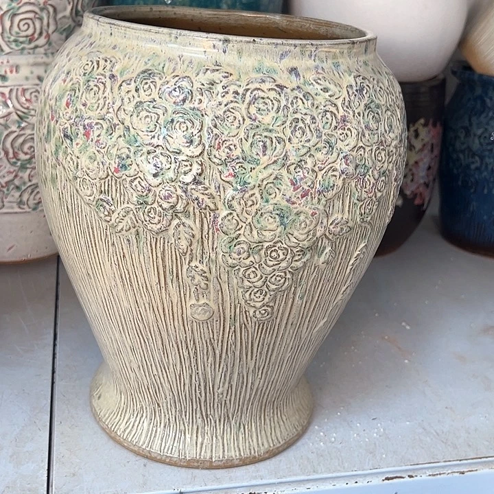 紫砂花盆口19高30。。。。。。。。。。。。