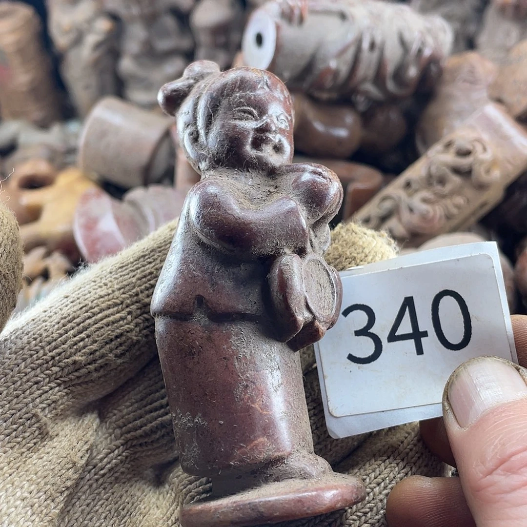 和田玉（糖玉）未镶嵌挂件