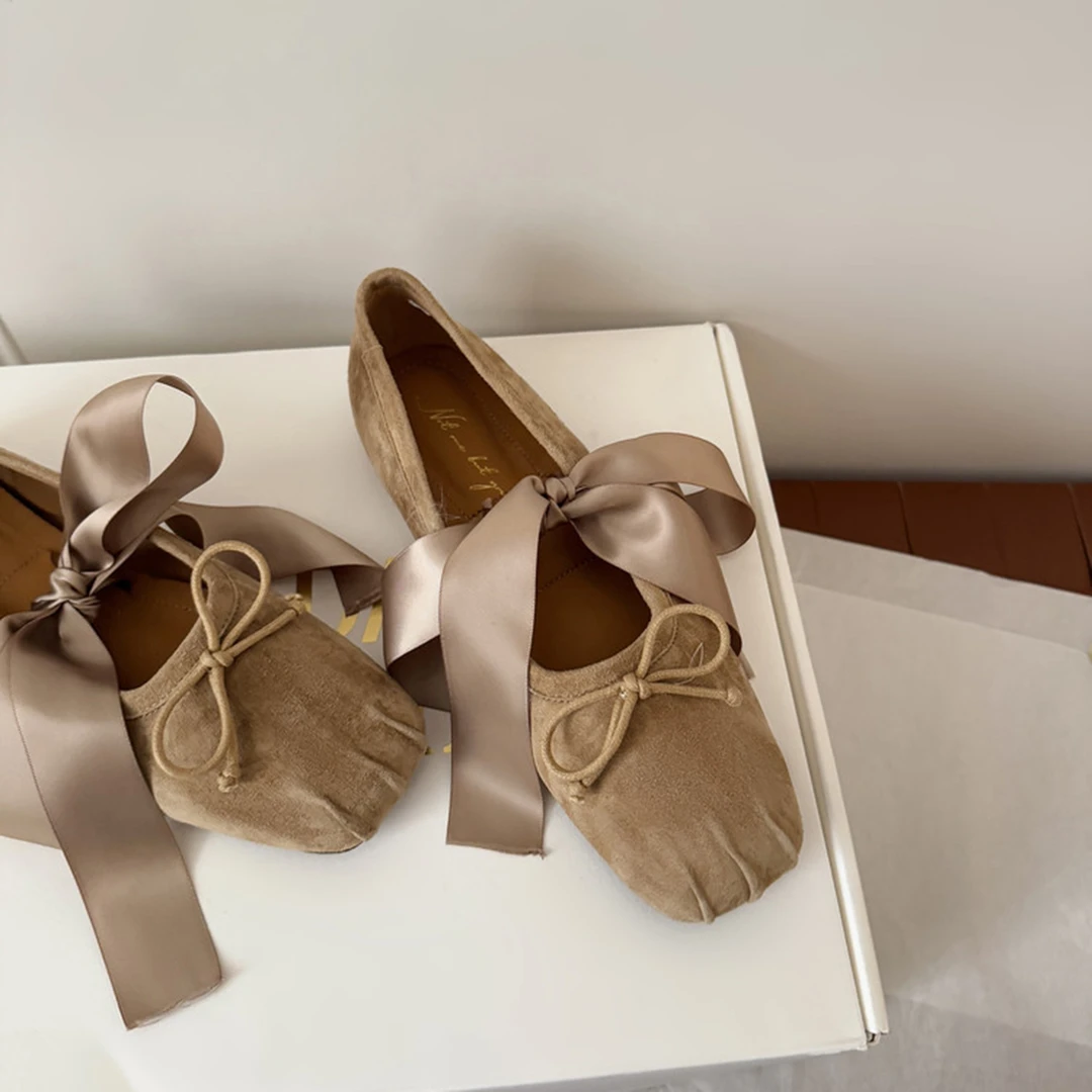 法式方头浅口单鞋女蝴蝶结交叉带平底芭蕾鞋2026早春新款玛丽珍鞋