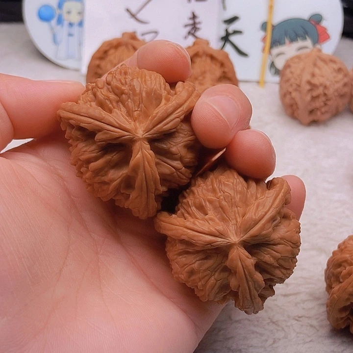 吊坠文玩核桃光三棱