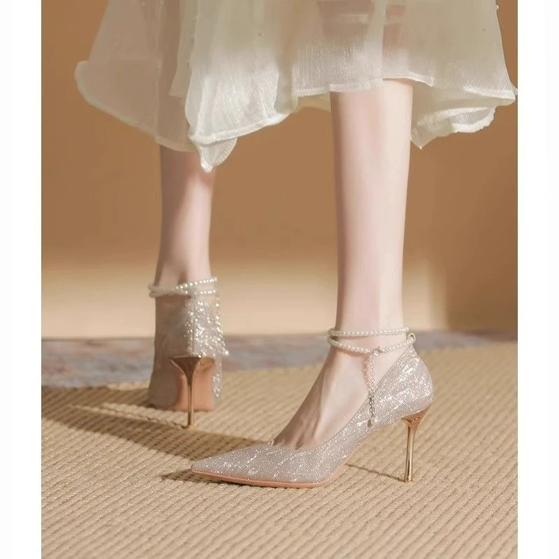系带珍珠高跟鞋女细跟2025年新款气质香槟色水晶性感尖头新娘婚鞋