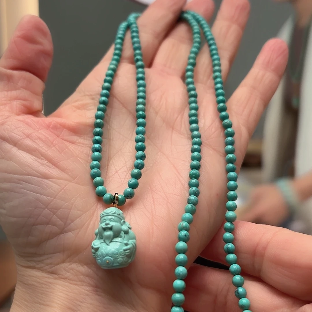 绿松石未镶嵌颈饰