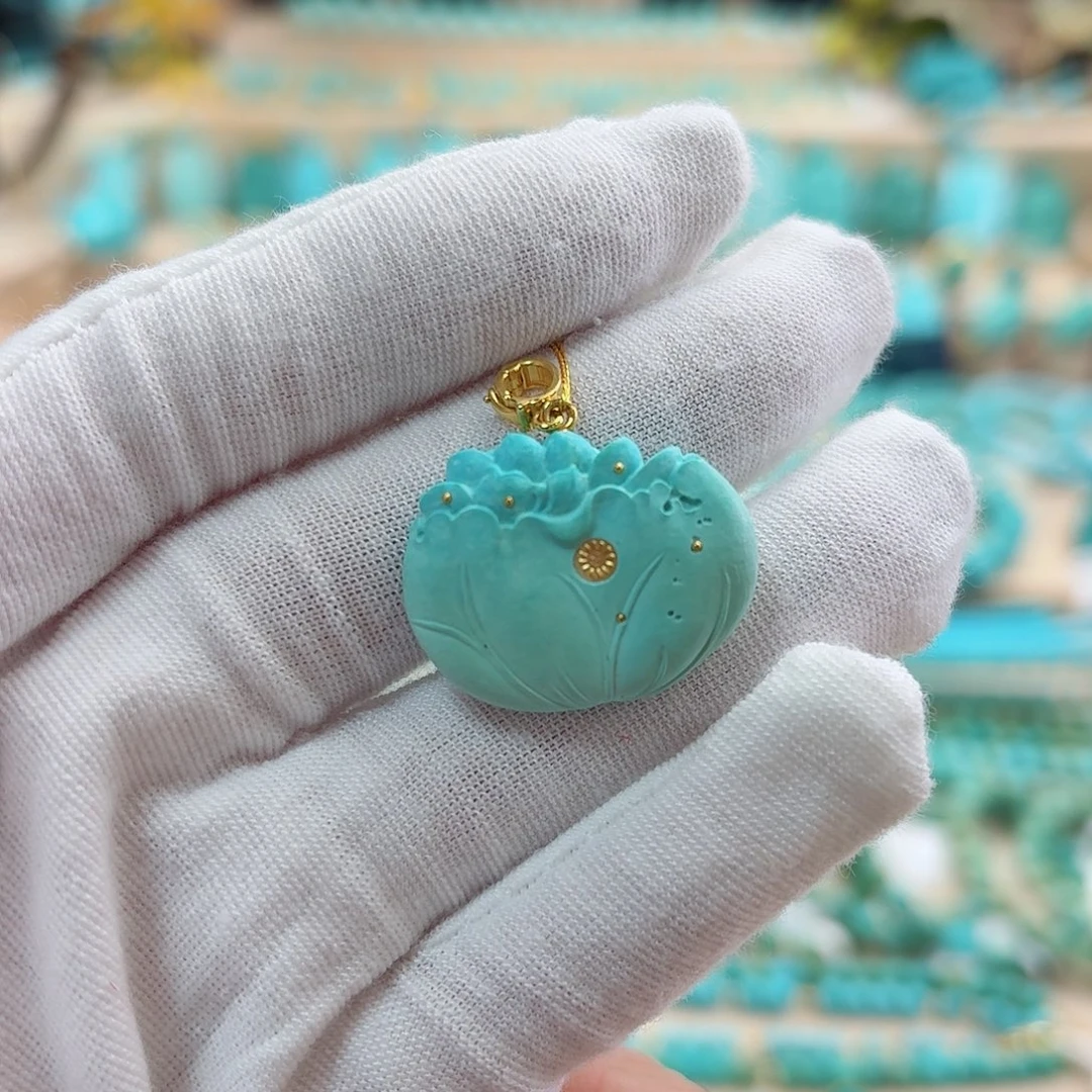 绿松石18K金镶嵌珠宝奇石