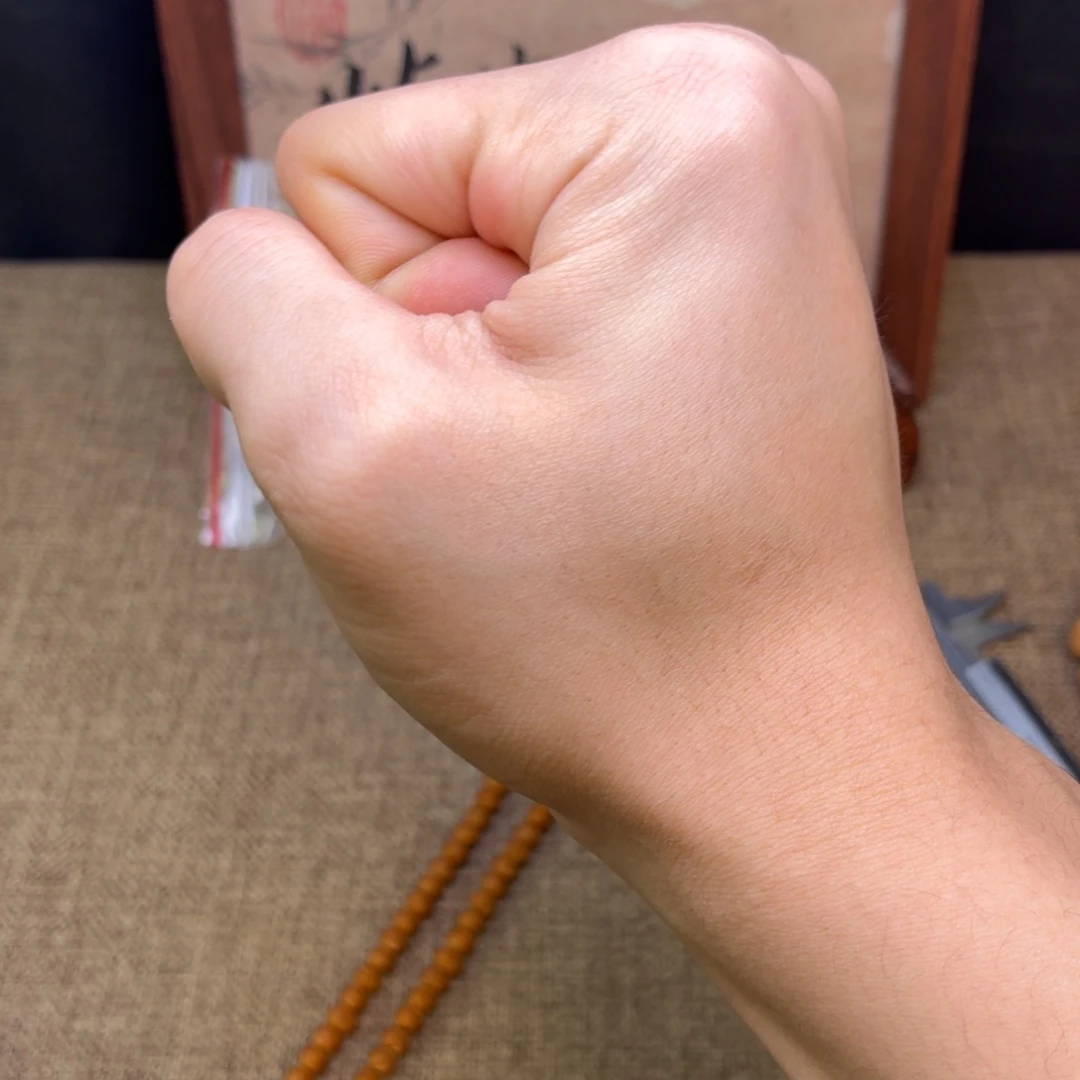 6***6手串文玩核桃随机