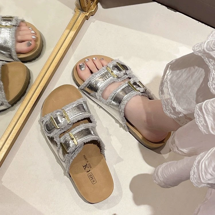 平底勃肯凉拖鞋女夏外穿2025新款配裙子软底休闲踩屎感沙滩一字拖