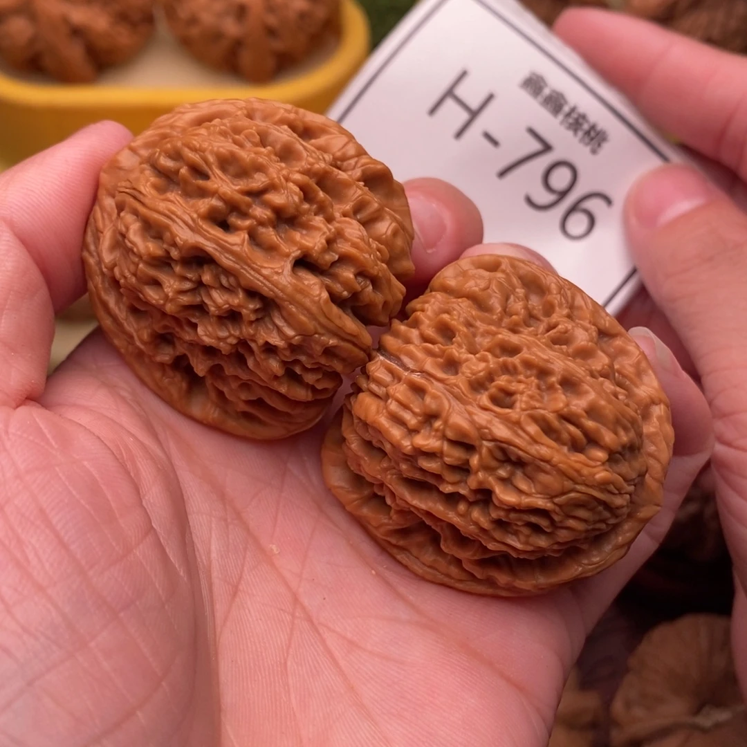 桃核把件南疆39…..