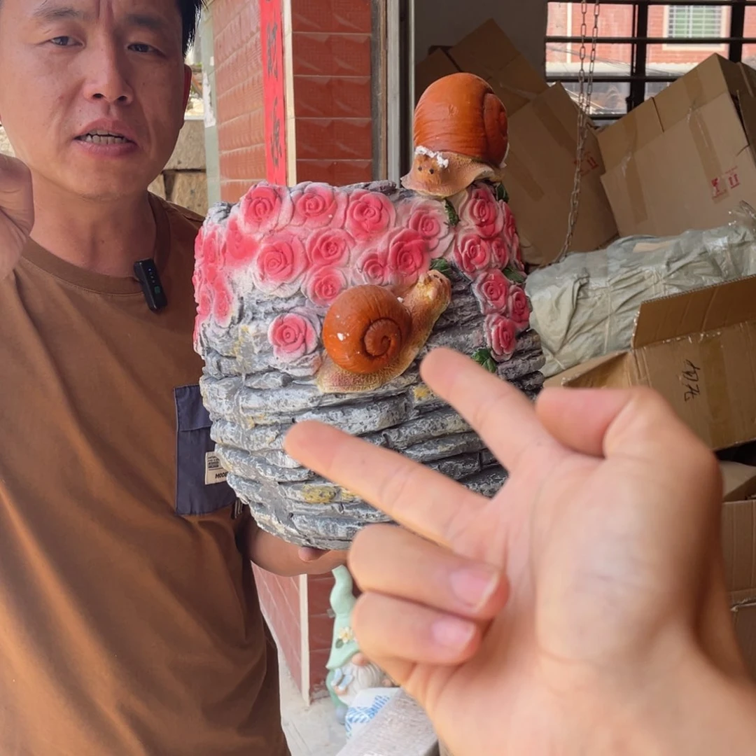 【闪购商品】氧化镁石头蜗牛盆摆件
