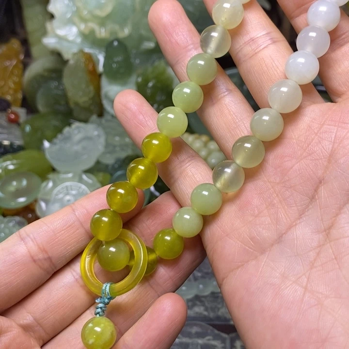 岫玉未镶嵌岫玉手持