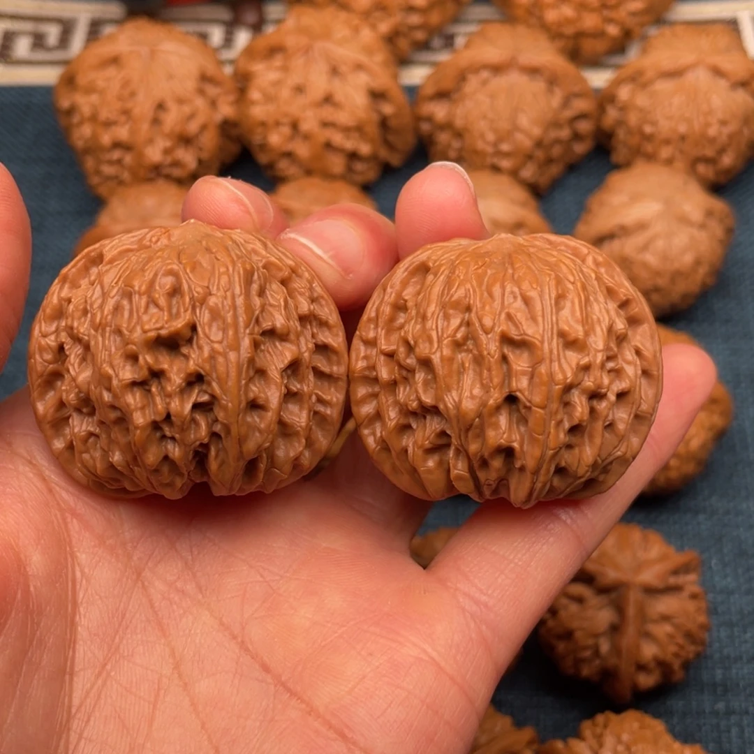 把件文玩核桃40.8全品毕业正磨