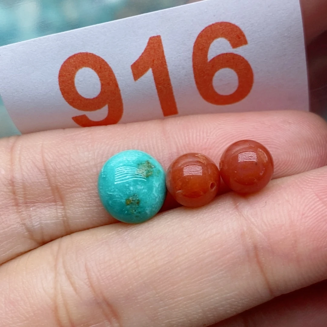 南红玛瑙未镶嵌珠宝奇石