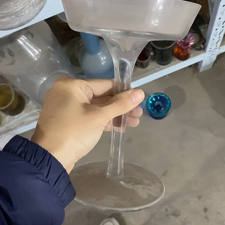 ***）有机玻璃12，20微瑕不退