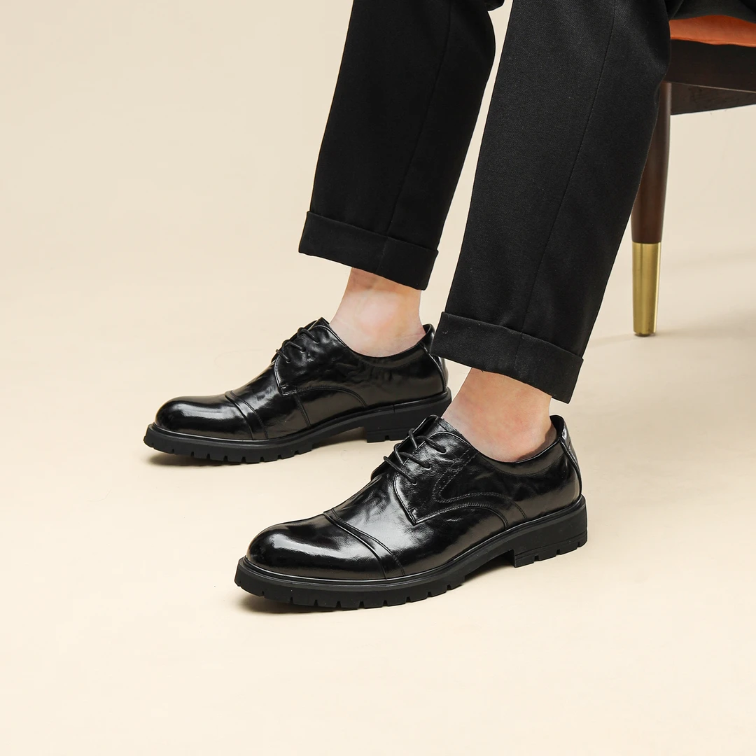 男士皮鞋真皮商务正装系带时尚百搭男士皮鞋真皮商务正装系带时尚