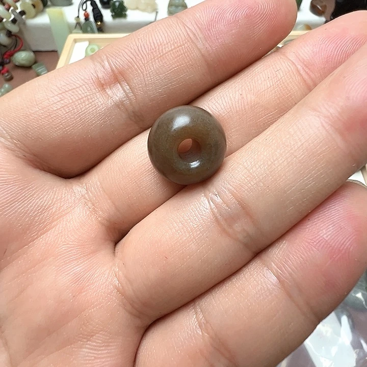 未镶嵌和田玉珠宝半成品蔡*