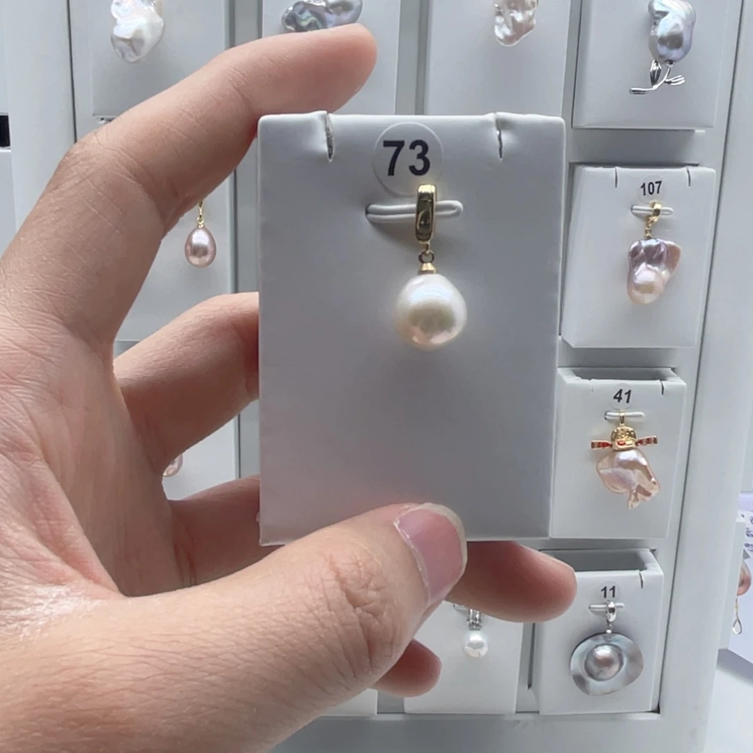 合金淡水珍珠颈饰