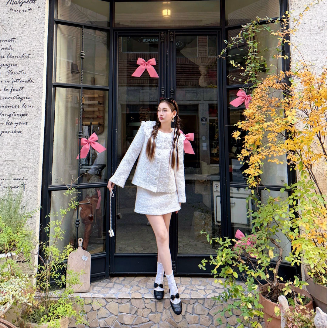 Marie Elie【小荷夏舟】钉珠外套半裙EAF42G55420 EAF42P55420