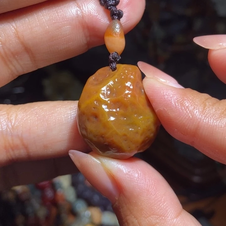 玛瑙/玉髓未镶嵌珠宝半成品