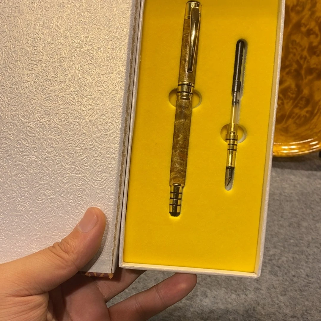 金丝楠黄金樟签字笔