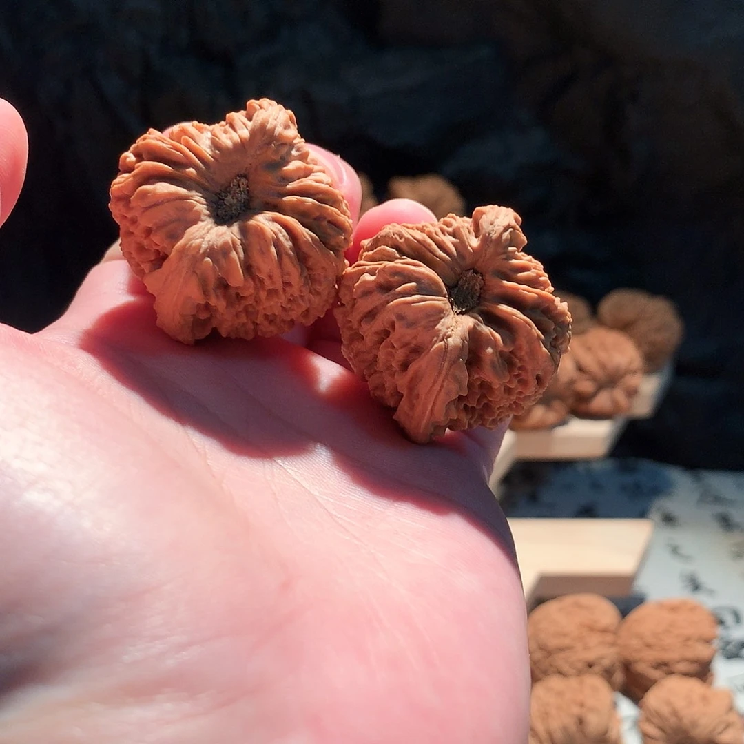 把件文玩核桃36南疆凹底