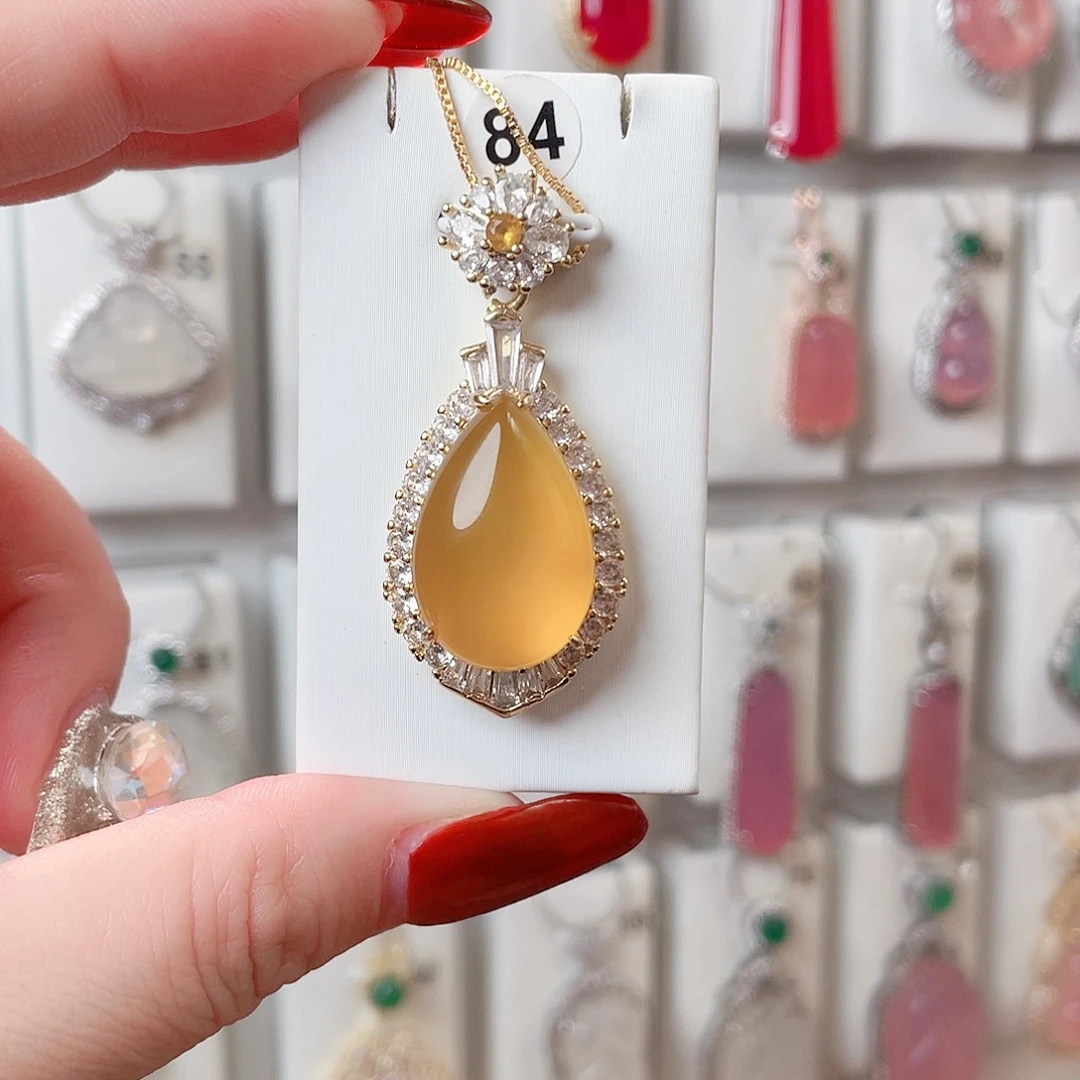 玛瑙/玉髓吊坠(赠链)未镶嵌