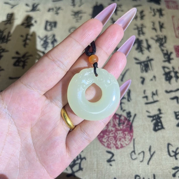 青海冰晴水双龙护主平安扣男女款时尚百搭转运挂件黄口玉多样性发