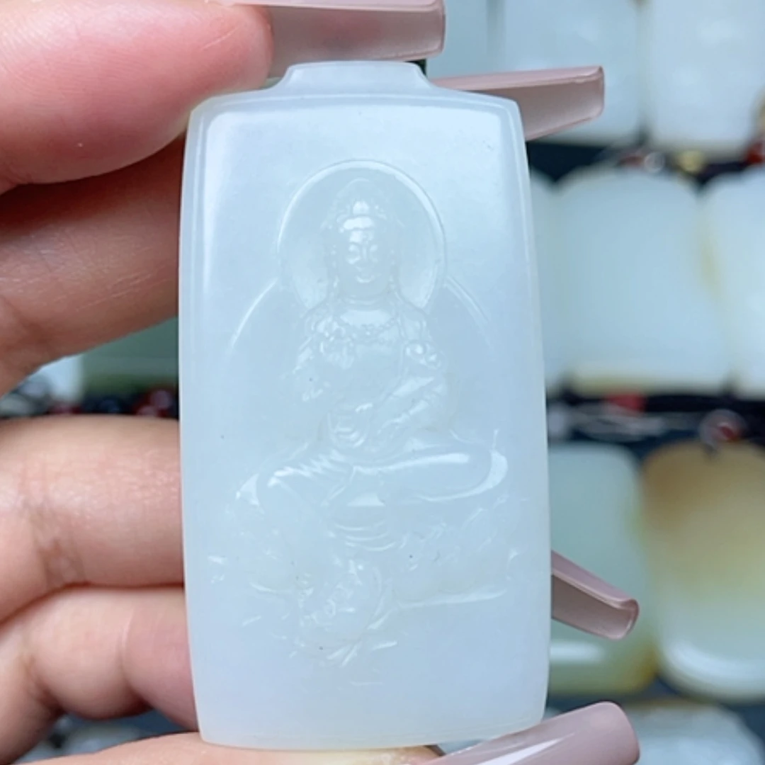 【闪购商品】颈饰未镶嵌和田玉