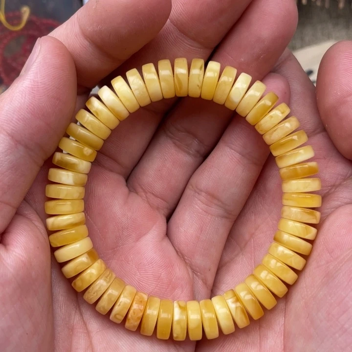 未镶嵌琥珀珠宝奇石