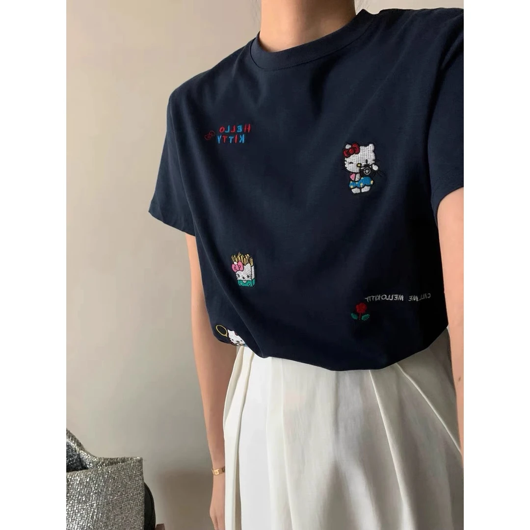 清 2561韩系时尚猫咪刺绣圆领短袖T恤女显瘦百搭减龄上衣 鸡蛋家
