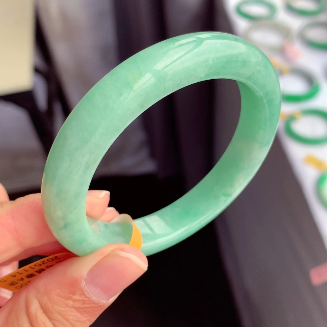 未镶嵌手镯翡翠缅甸翡翠