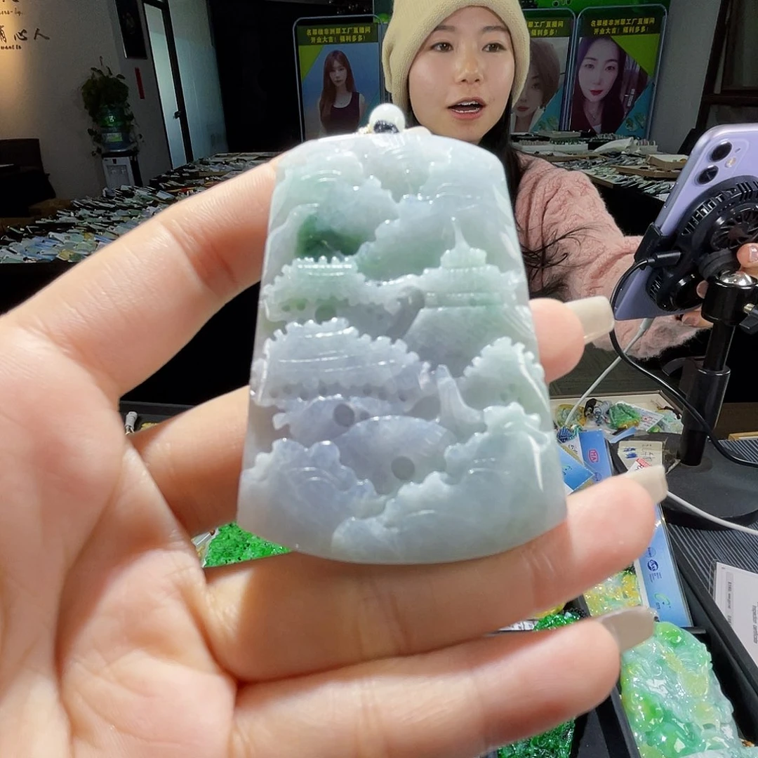 颈饰未镶嵌翡翠一