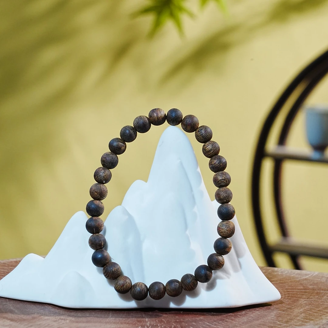 【收藏级】越南芽庄绿奇楠手串 0.66cm 4.39g 250820020 B