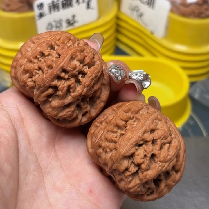 文玩核桃把件47-27585-02