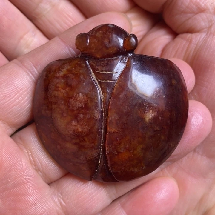 未镶嵌和田玉（糖玉）挂件