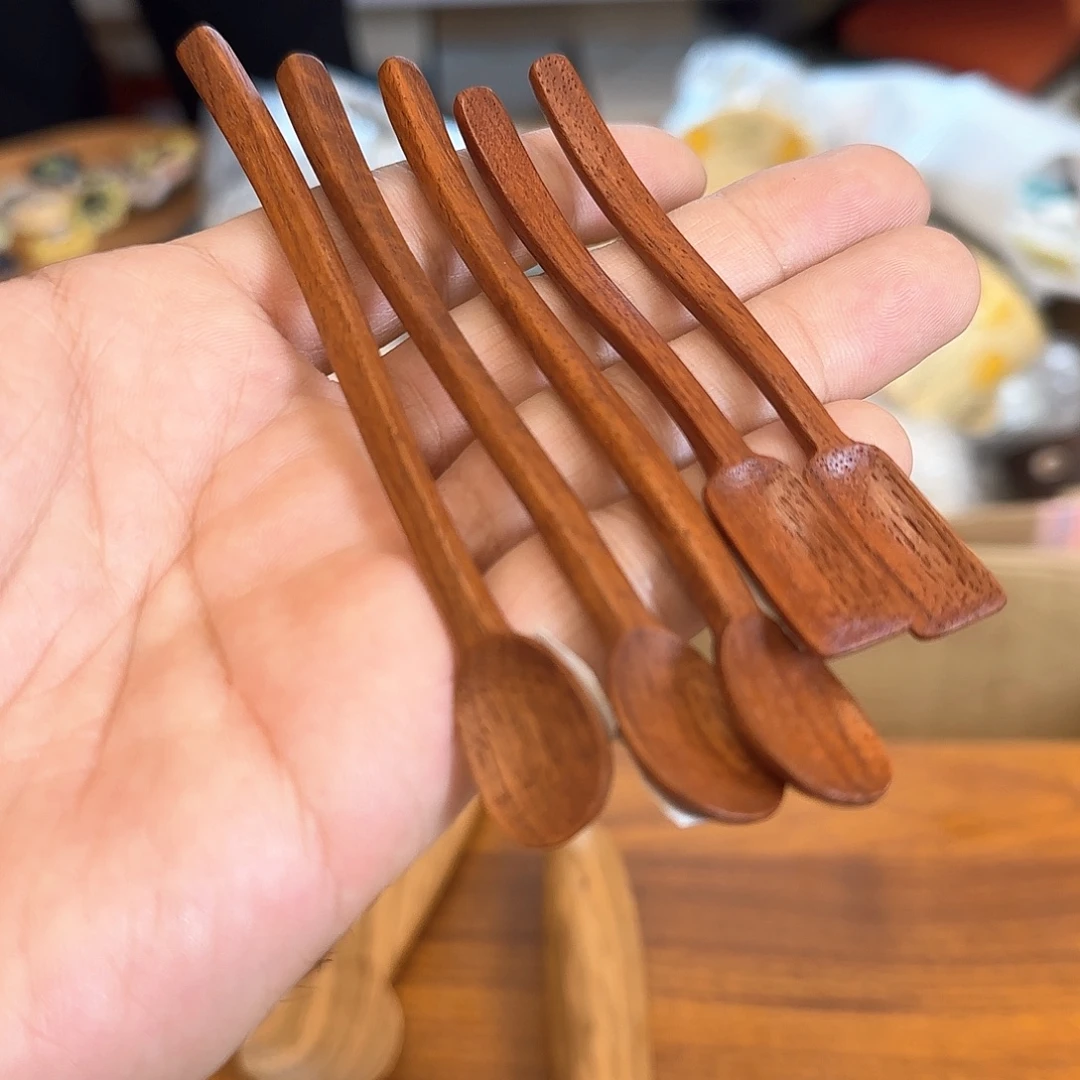 听***容茶盏在家待几月才回家吧