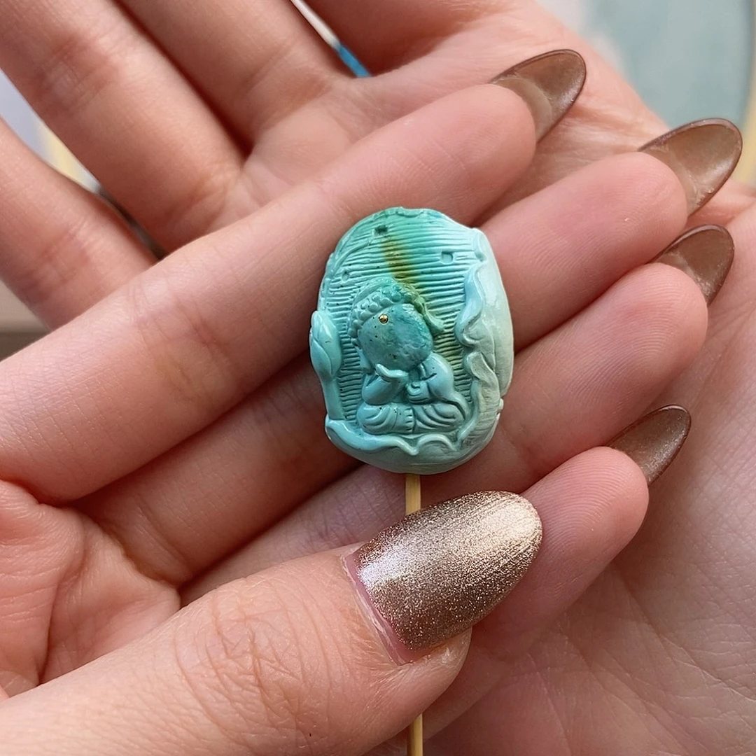 绿松石配饰未镶嵌