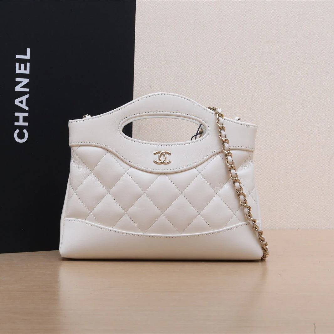 99新 Chanel/香奈儿 小花柳 31Bag Nano 横版 20.5cm 白色 皮革S