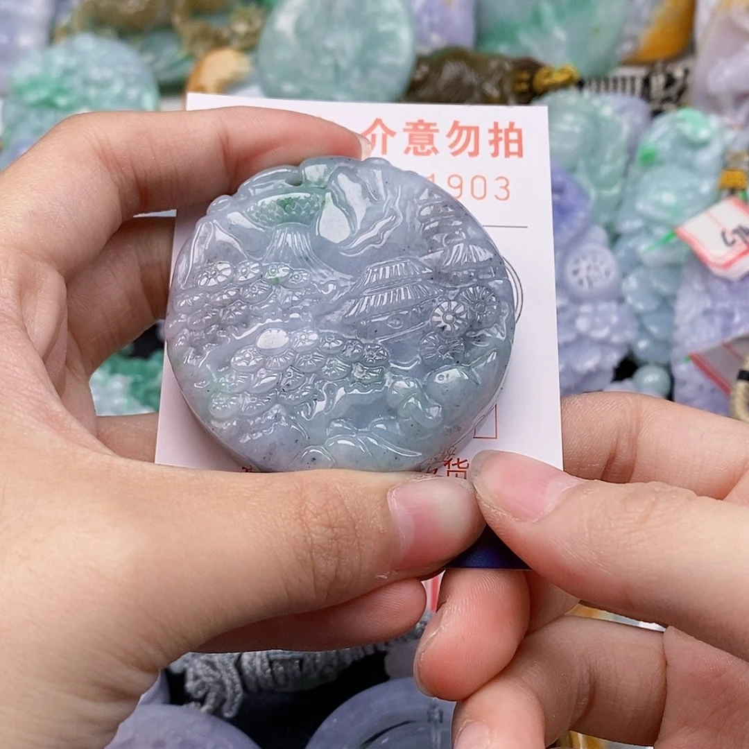 吊坠(不含链)未镶嵌翡翠