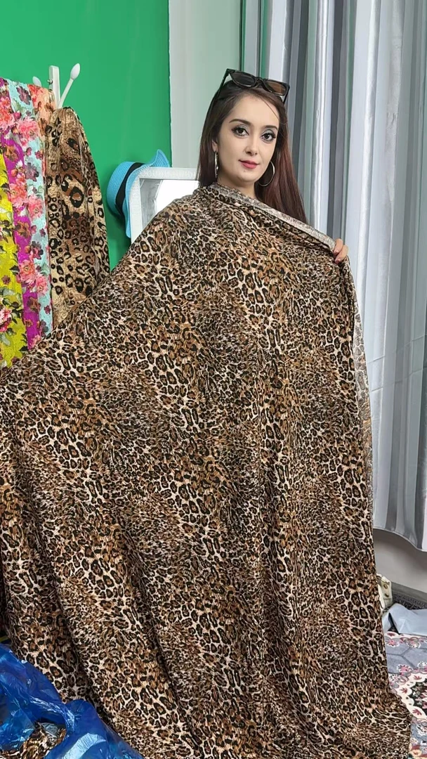 民族风时尚的裙子布料