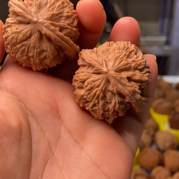 文玩核桃把件文玩核桃秋白二类40～