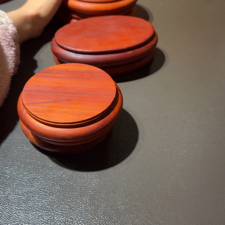 我***狂印石昌化石红花梨底座