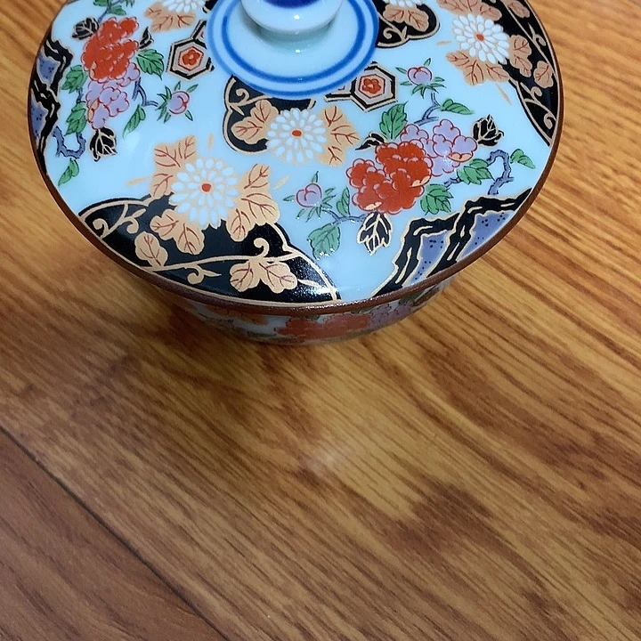 清***悠瓷片这里没有你说了就可以咯哈喽