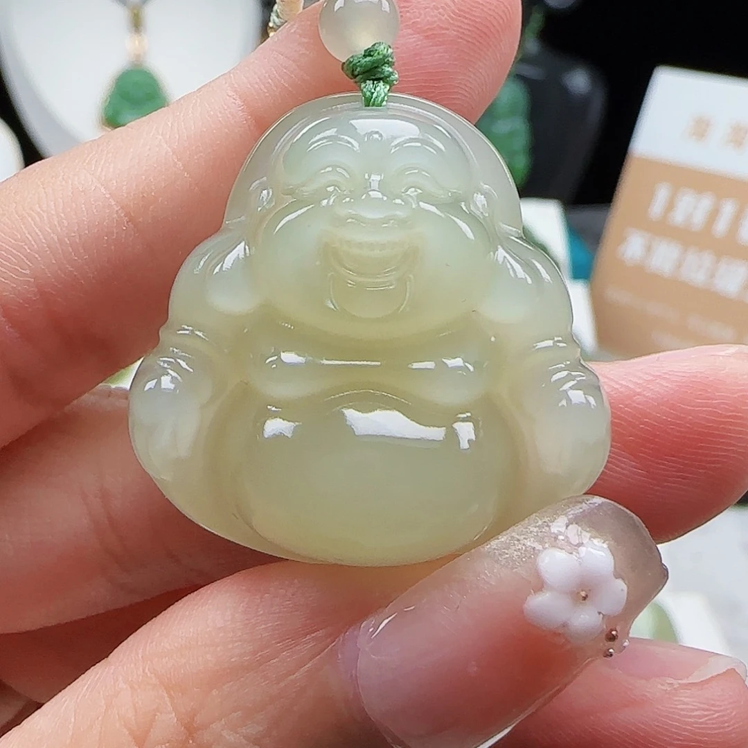 吊坠(赠链)未镶嵌和田玉30