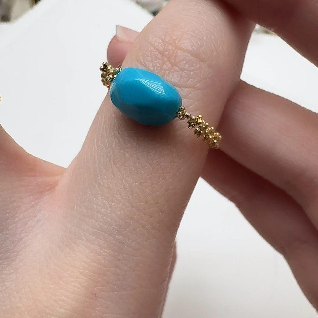 绿松石18K金镶嵌戒指