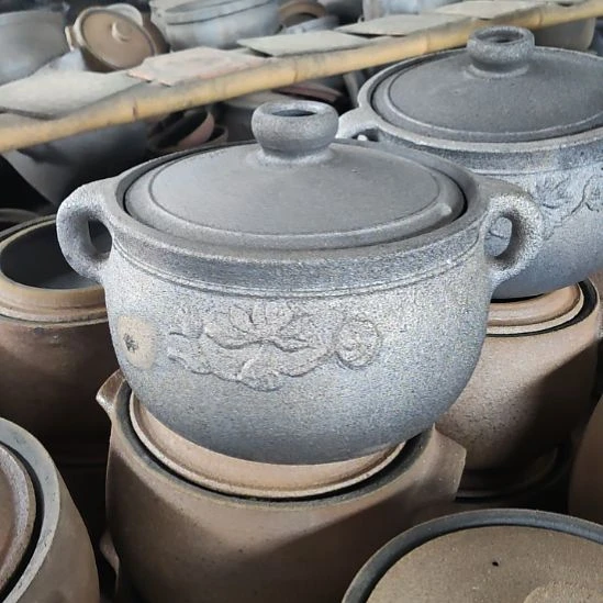 荥经黑沙砂锅煲汤炖煮健康无柚土砂锅