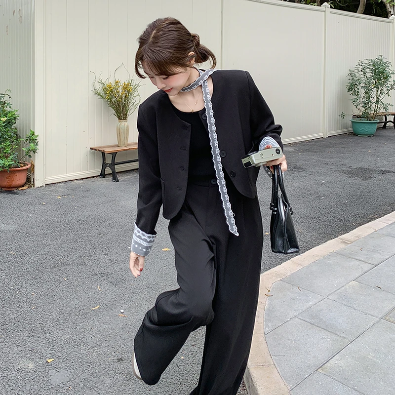 蕾丝飘带黑色西装休闲裤套装女春秋2025新款两件套ootd穿搭设计感