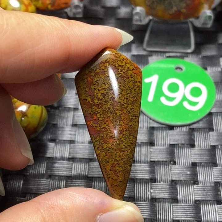 未镶嵌颈饰玛瑙/玉髓风**息